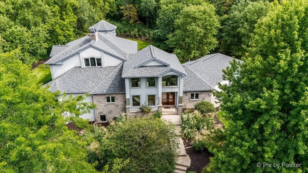 9111 Huber Road, Belvidere