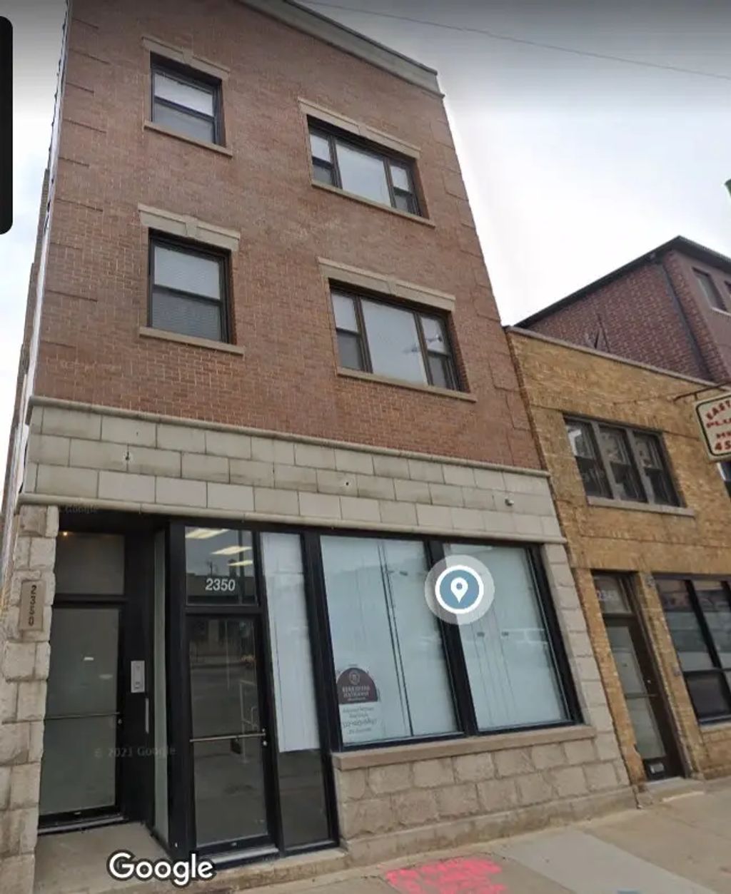 2350 W Grand Avenue 3f, Chicago