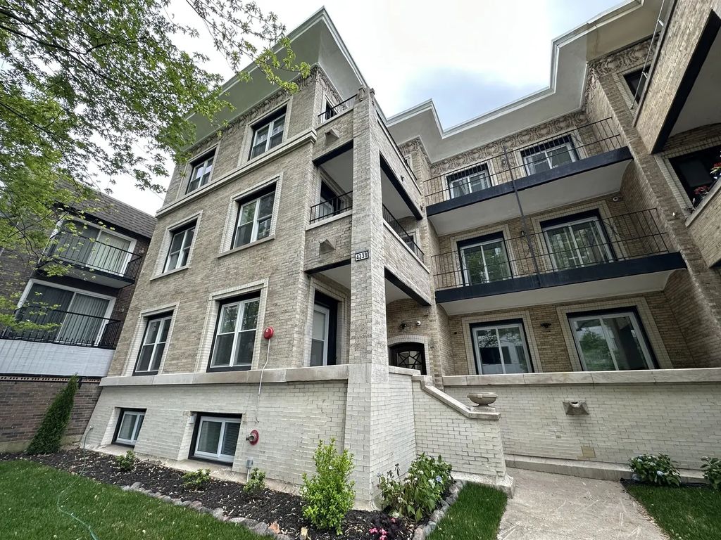 4338 N Clarendon Avenue Gs, Chicago