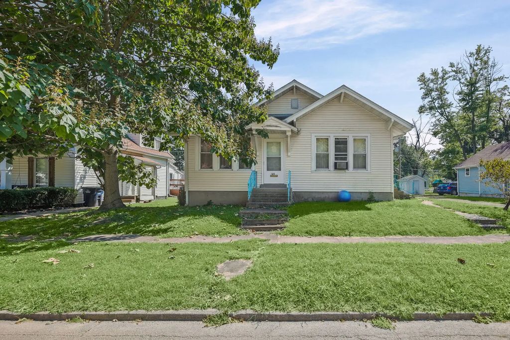 125 W Warmouth Street, Salem