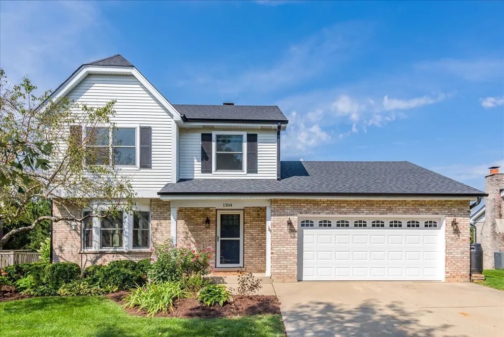 1304 Klein Avenue, Downers Grove