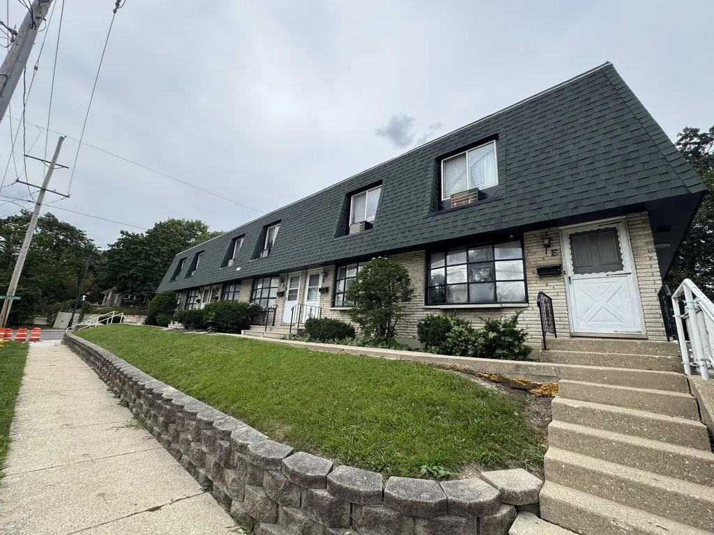 101 Nicholson Street, Joliet