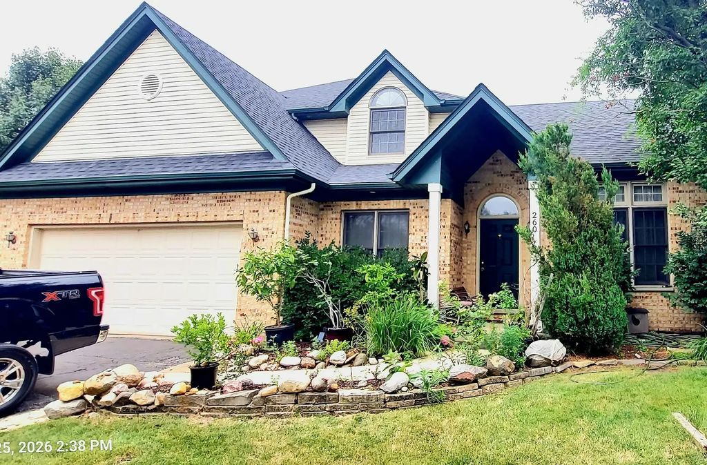 260 Tecumseh Drive, Bolingbrook