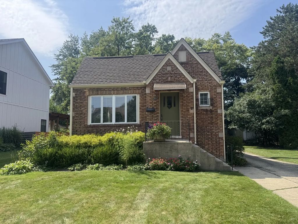 314 Neva Avenue, Glenview