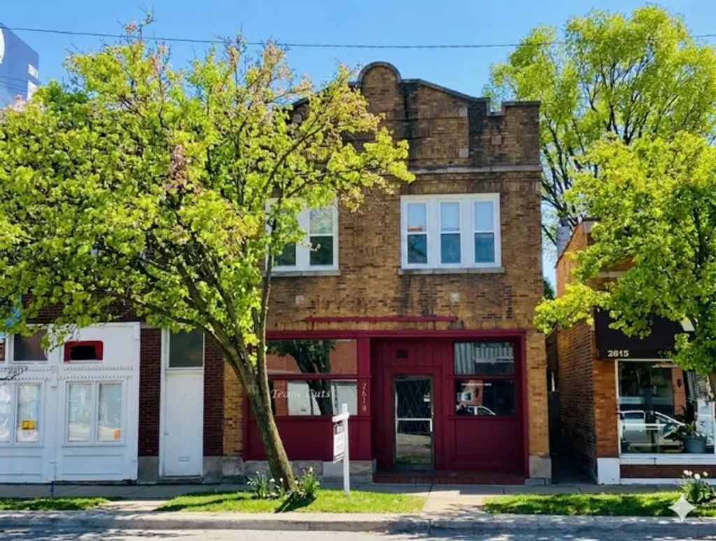 2611 W Peterson Avenue B2, Chicago