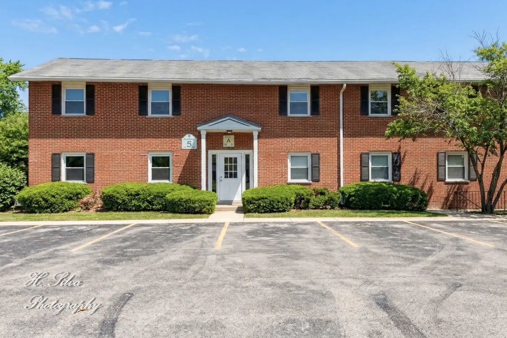 20 Arrowhead Drive 10, Algonquin