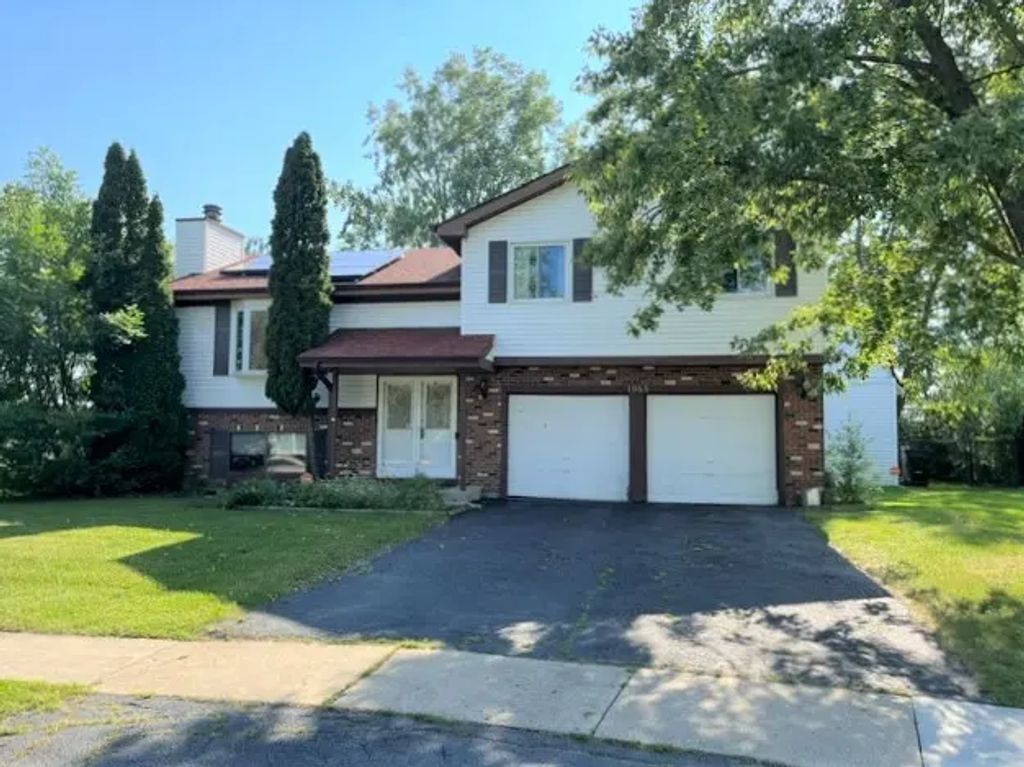1955 Zeppelin Drive, Hanover Park