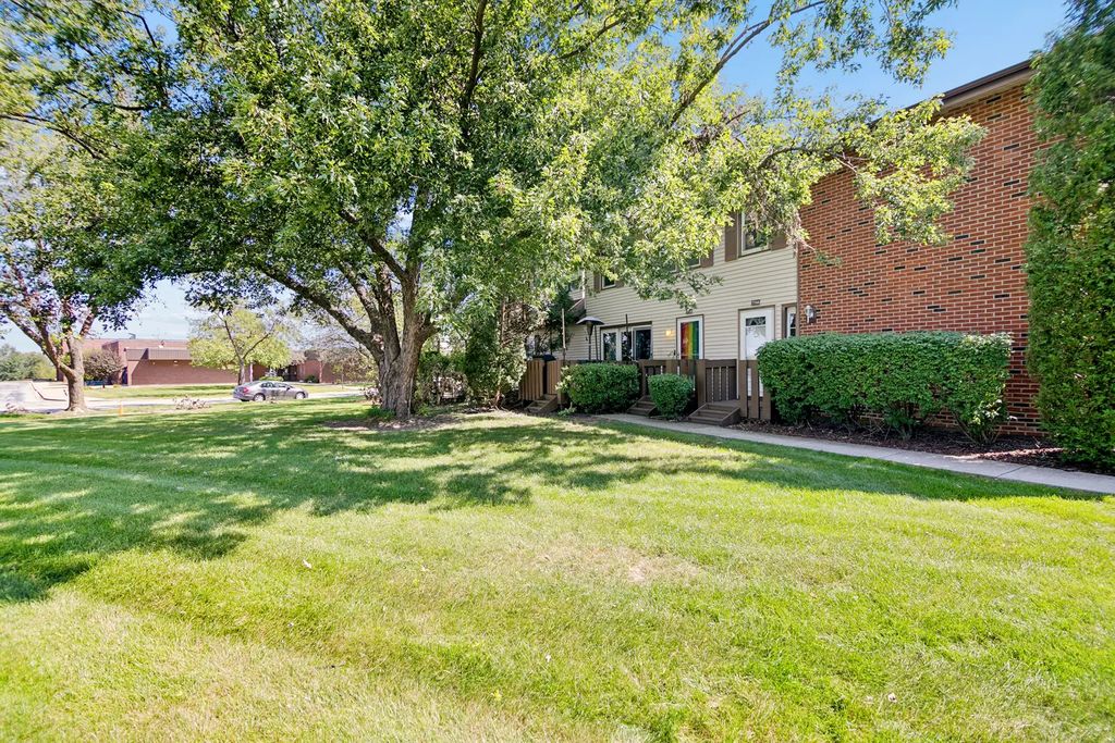 7744 W Jefferson Court 16, Frankfort, 60423