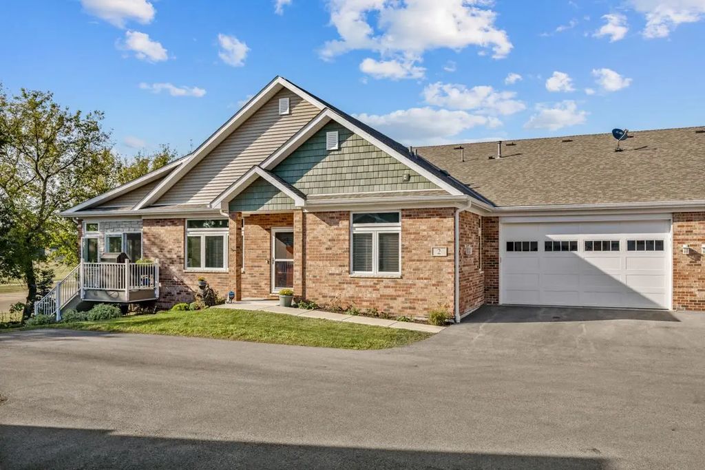 2 Briden Lane 2, Sycamore