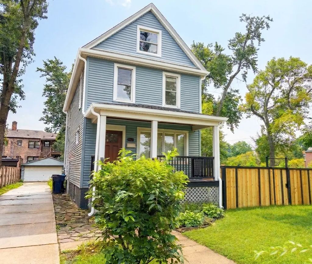 1837 W 104th Street, Chicago, 60643