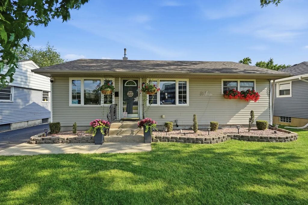 139 W 10th Street, Chicago Heights
