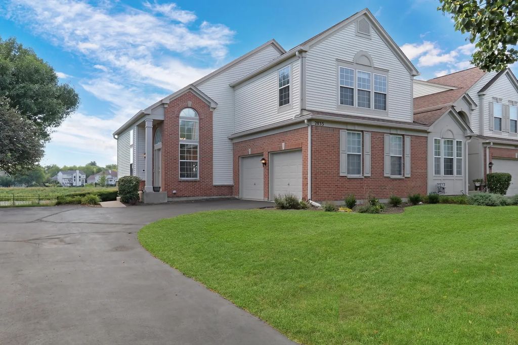 2833 Waterfront Avenue, Algonquin
