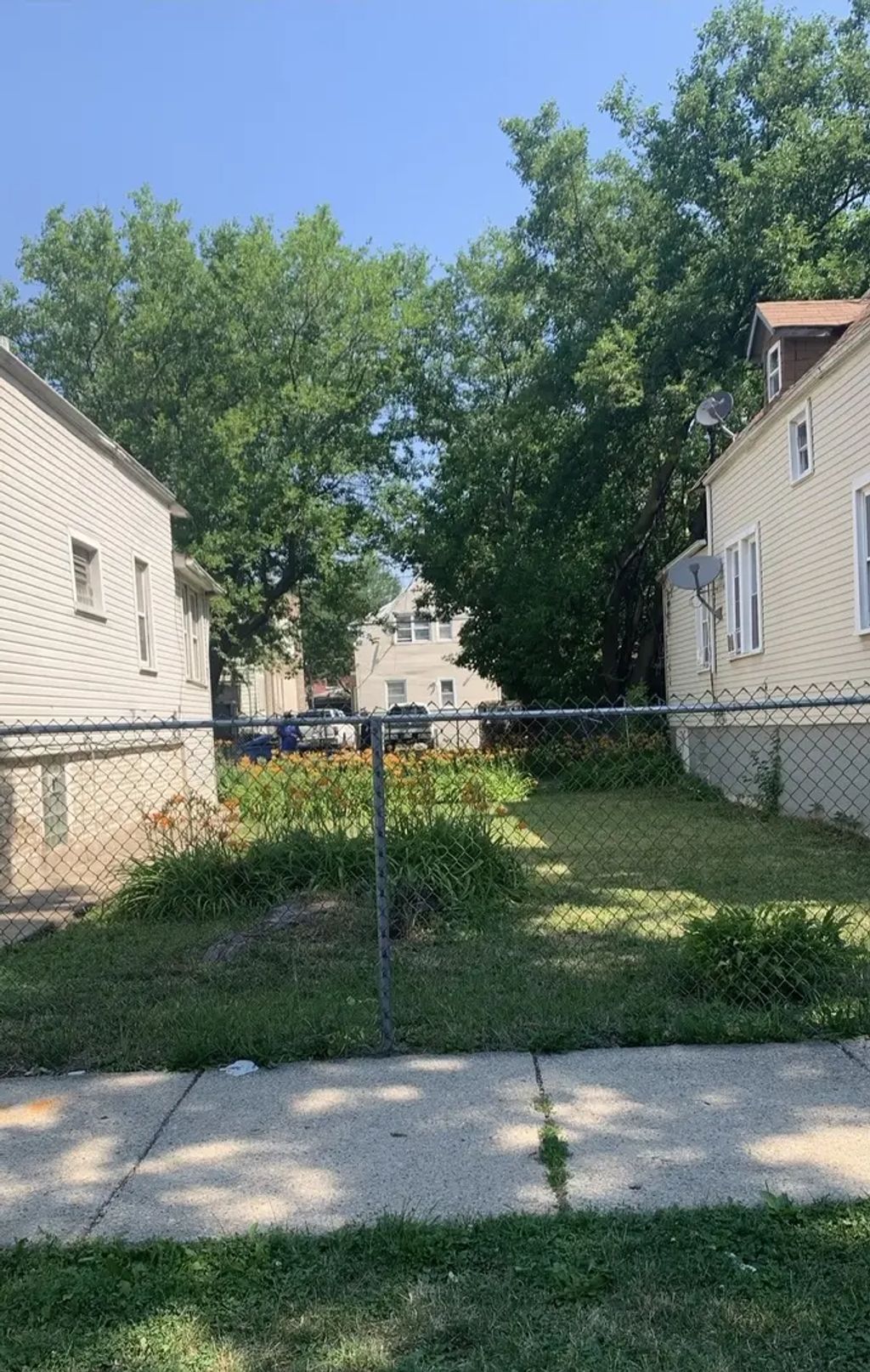 5040 W Ohio Street, Chicago