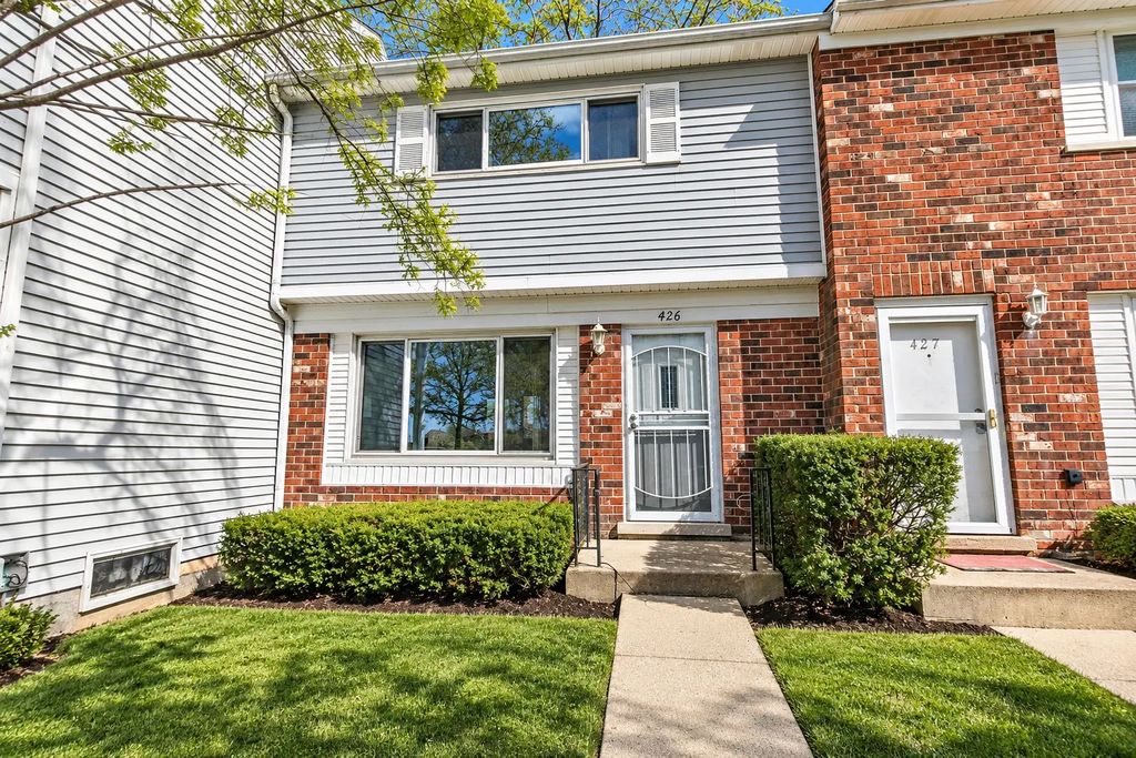 426 Greentree Lane, Bolingbrook, 60440