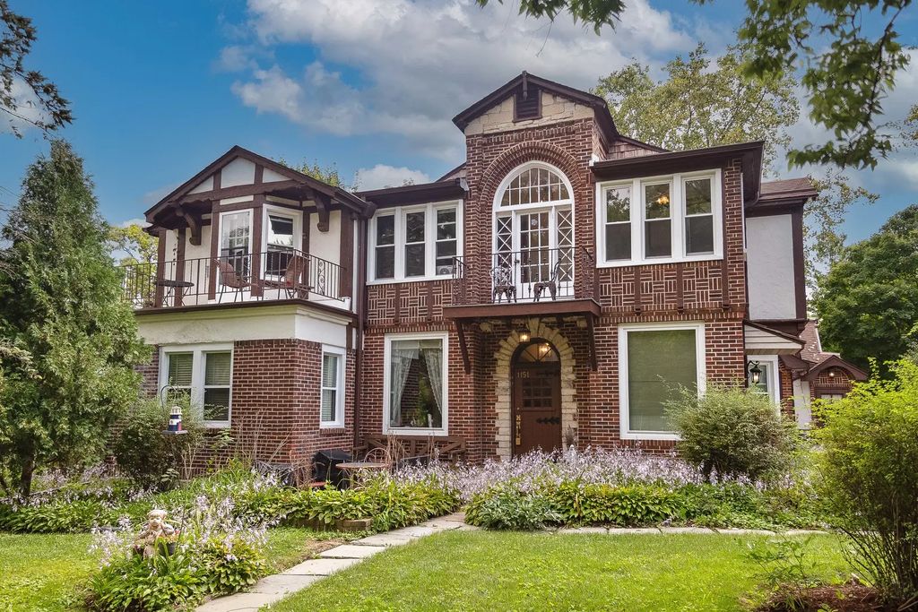 1155 Saint Johns Avenue D, Highland Park, 60035