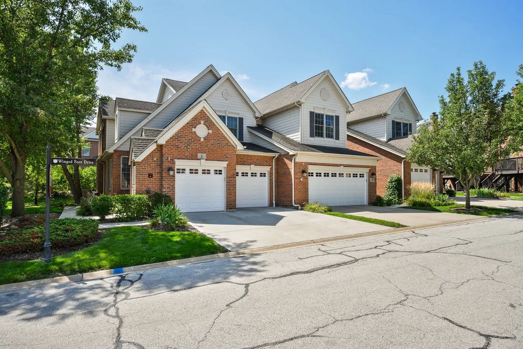 3 Winged Foot Drive, Hawthorn Woods