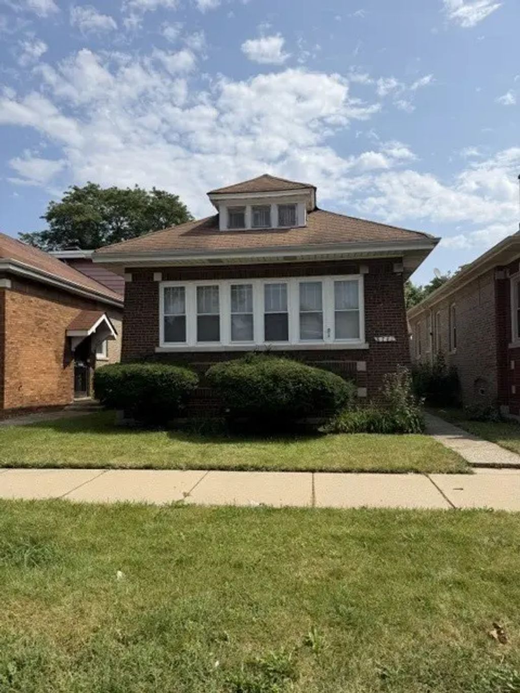 8741 S Laflin Street, Chicago
