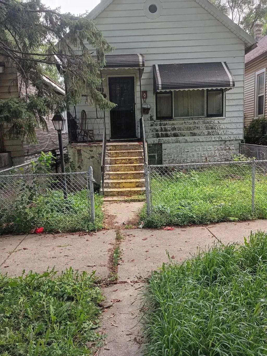 7533 S Ellis Avenue, Chicago, 60619