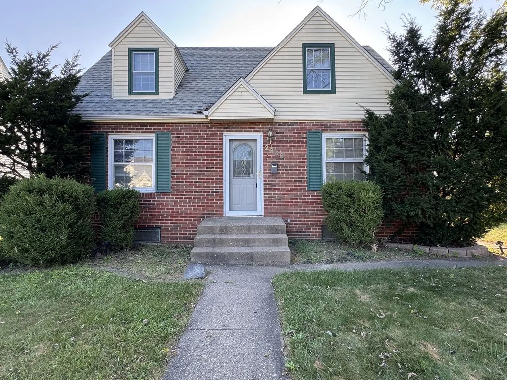 2609 Pacific Street, Davenport