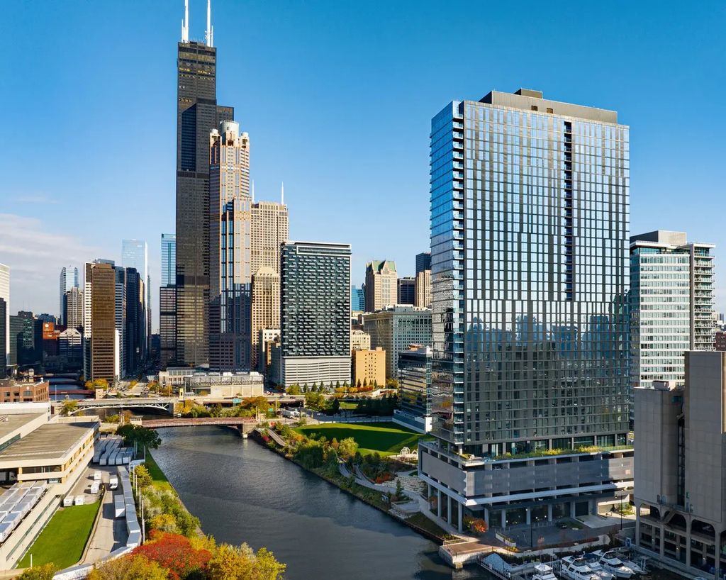 234 W Polk Street 3702, Chicago, 60607