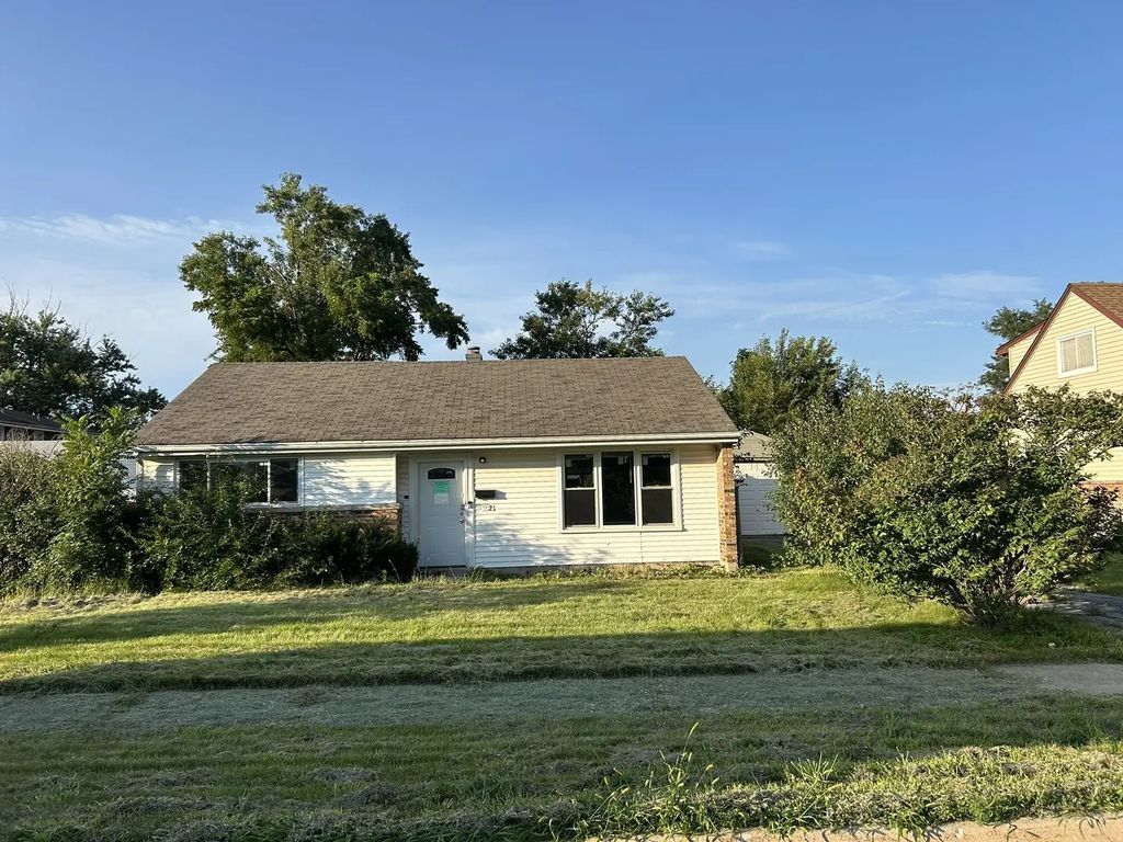 62 Sauk Trail, Park Forest