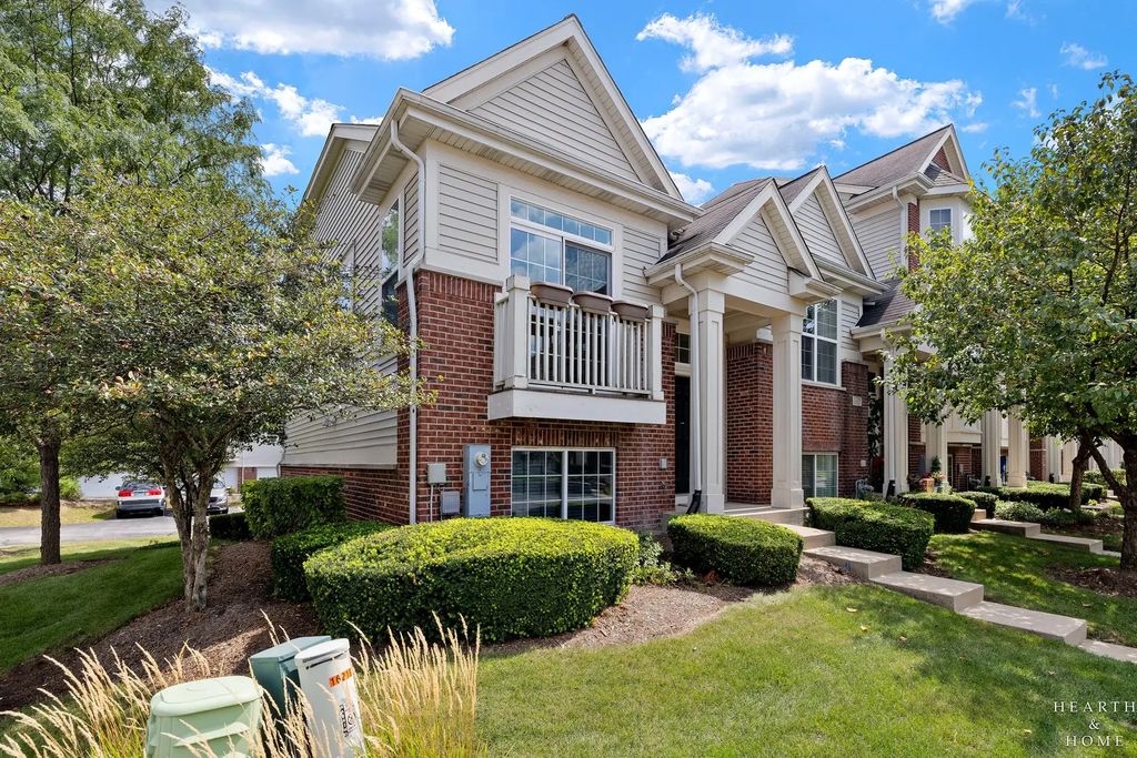 1621 Dogwood Lane, Hanover Park