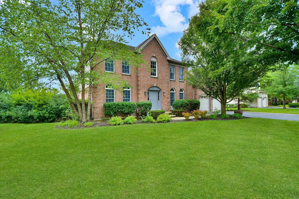 88 Open Parkway S, Hawthorn Woods
