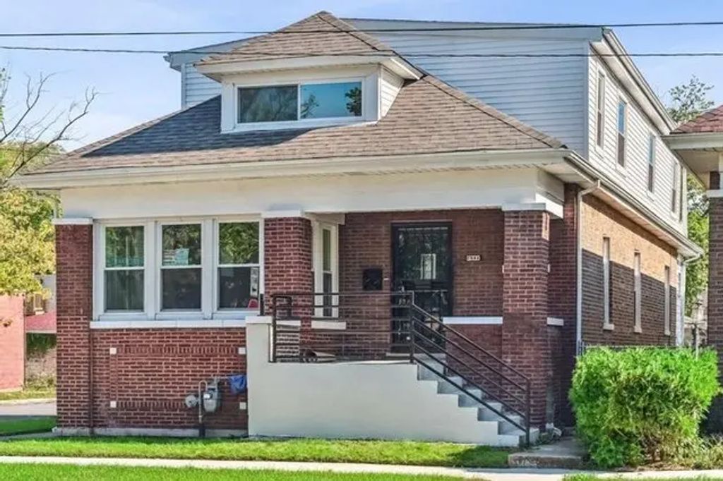 7801 S Eberhart Avenue, Chicago