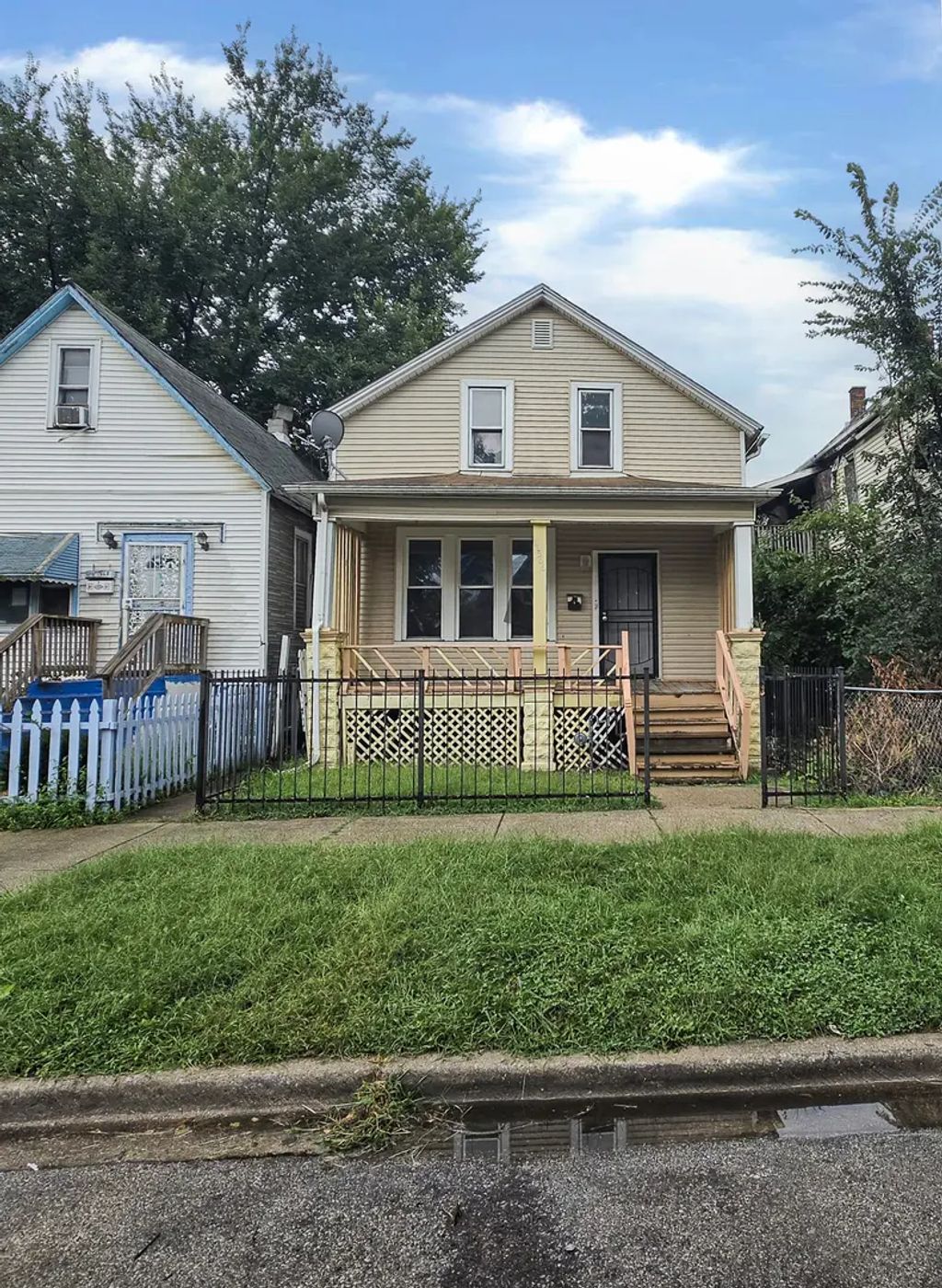 11566 S Lafayette Avenue, Chicago