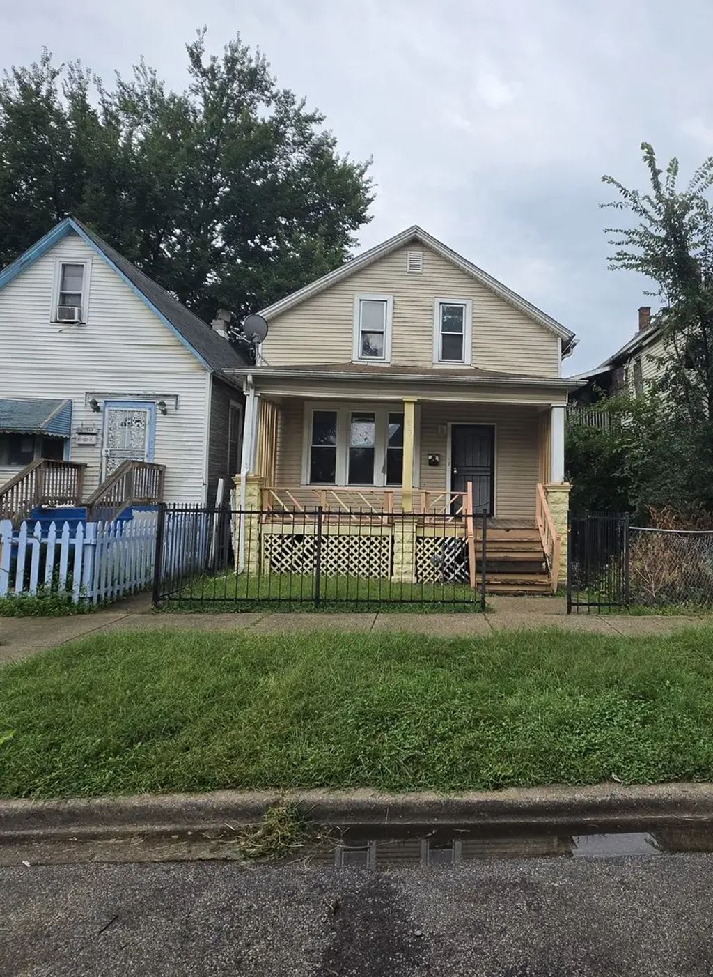11566 S Lafayette Avenue, Chicago, 60628