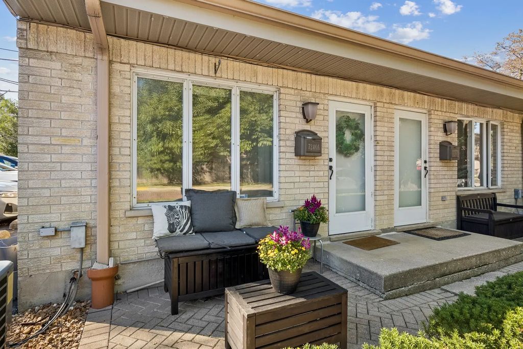 7240 Dixon Street A, Forest Park