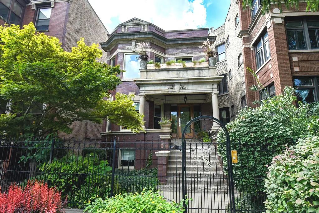 1346 N Kedzie Avenue, Chicago, 60651