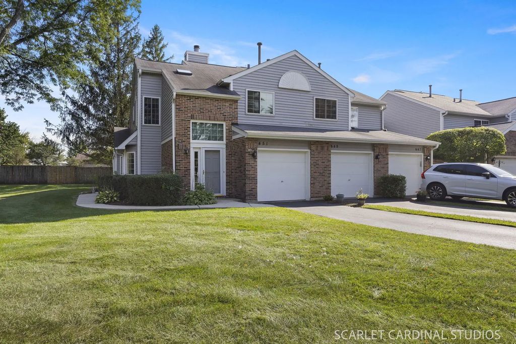 449 Canterbury Drive, Carol Stream