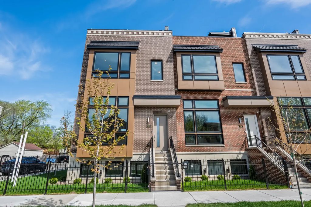 710 E 41 Street, Chicago