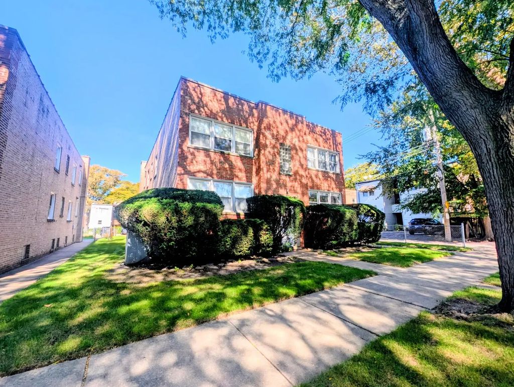 2816 W Summerdale Avenue 1e, Chicago