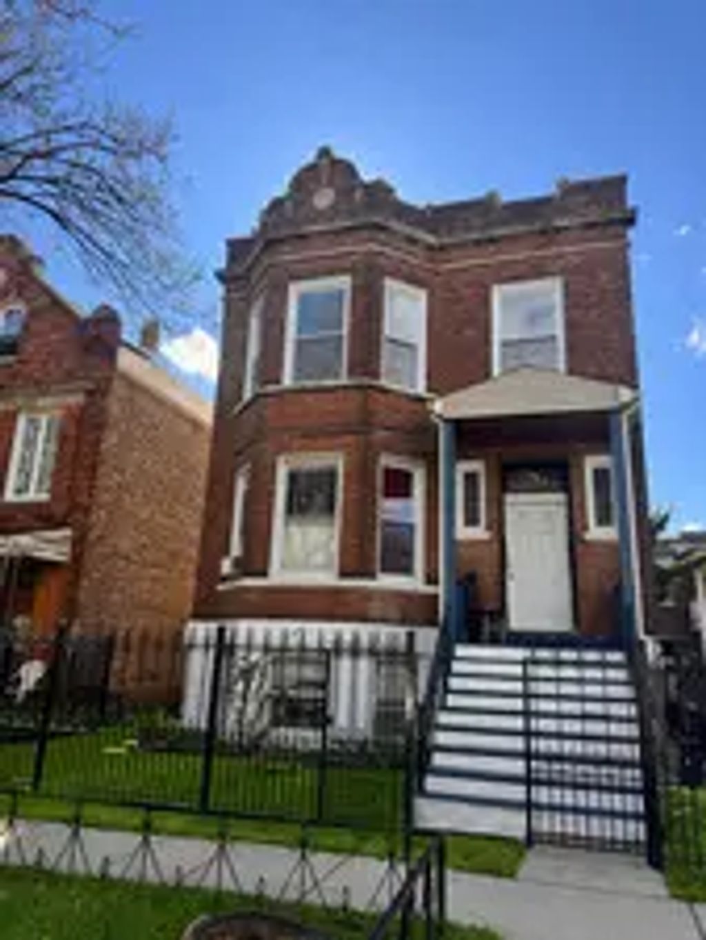2506 S Hamlin Avenue Garden, Chicago