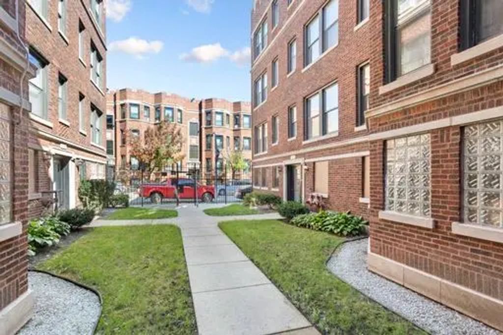 1651 W Jonquil Terrace 07, Chicago