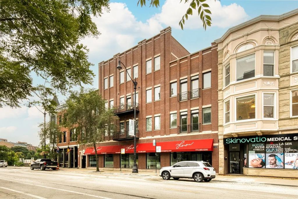 2626 N Lincoln Avenue 303, Chicago, 60614