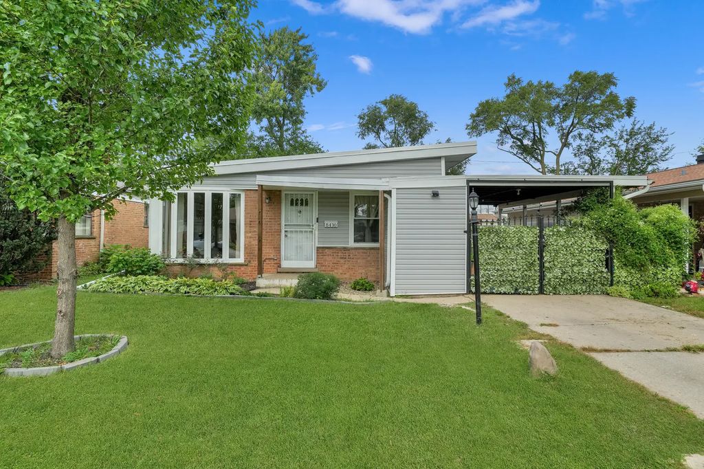 8430 S Keating Avenue, Chicago