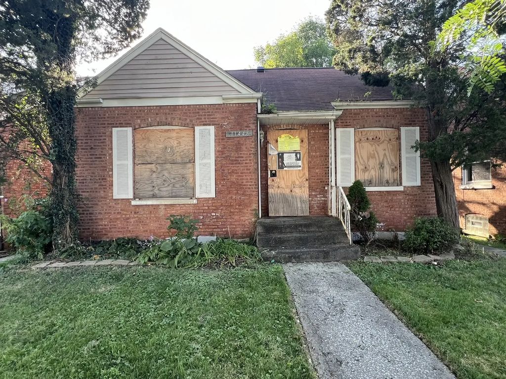 11446 S Homewood Avenue, Chicago
