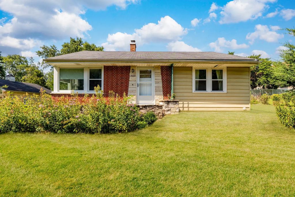 1020 S Fairfield Avenue, Lombard