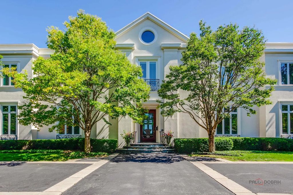 901 Lake Road, Lake Forest