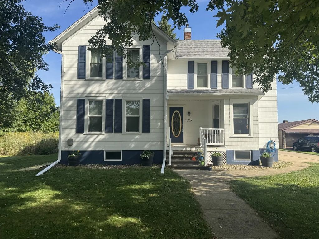523 E Wells Street, Geneseo