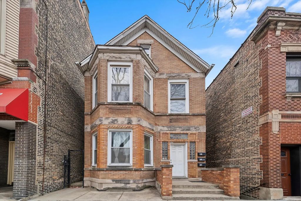 2420 S Oakley Avenue, Chicago