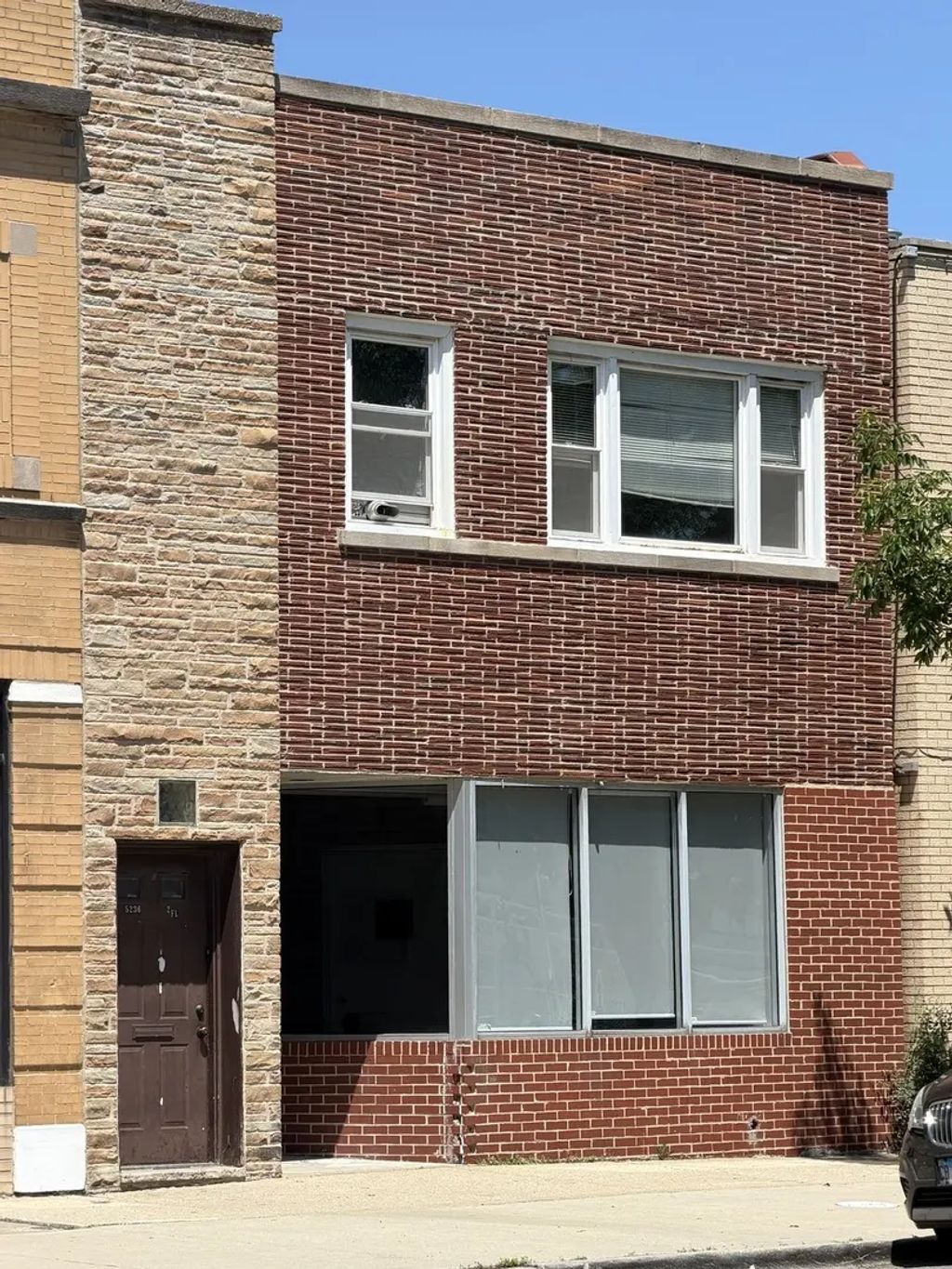 5236 W Irving Park Road, Chicago