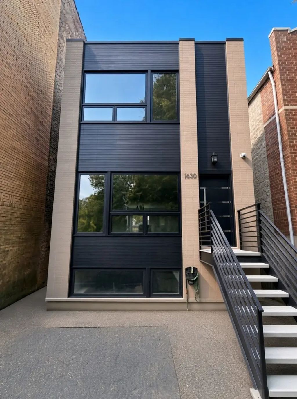 1630 N Humboldt Boulevard, Chicago, 60647