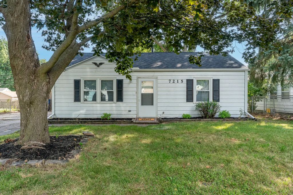 7215 Volquardsen Avenue, Davenport