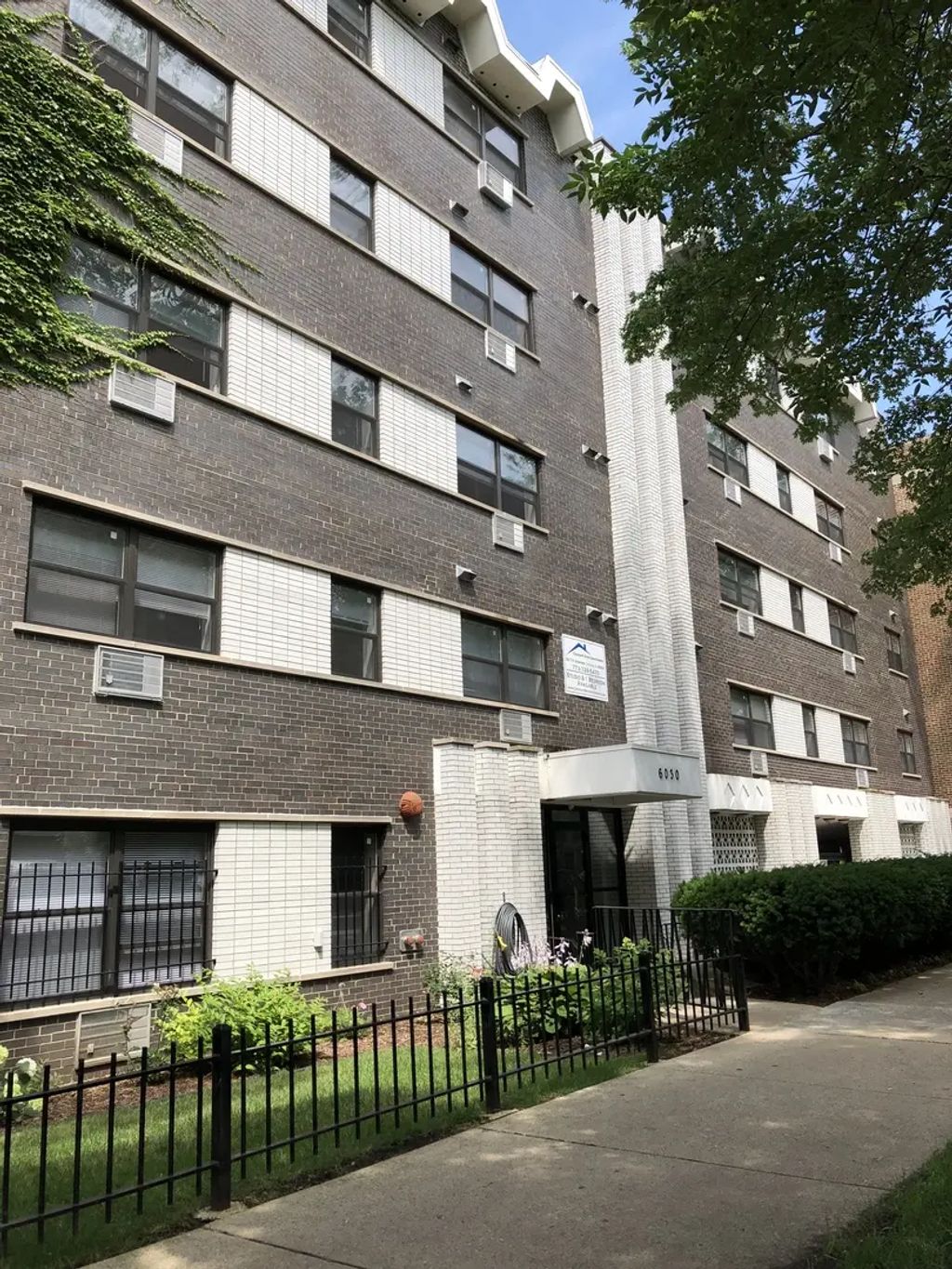 6030 N Kenmore Avenue 416, Chicago