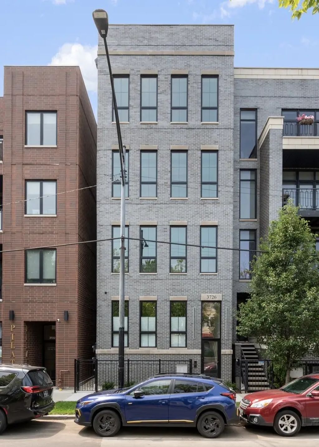 3726 N Ashland Avenue Ph, Chicago, 60613