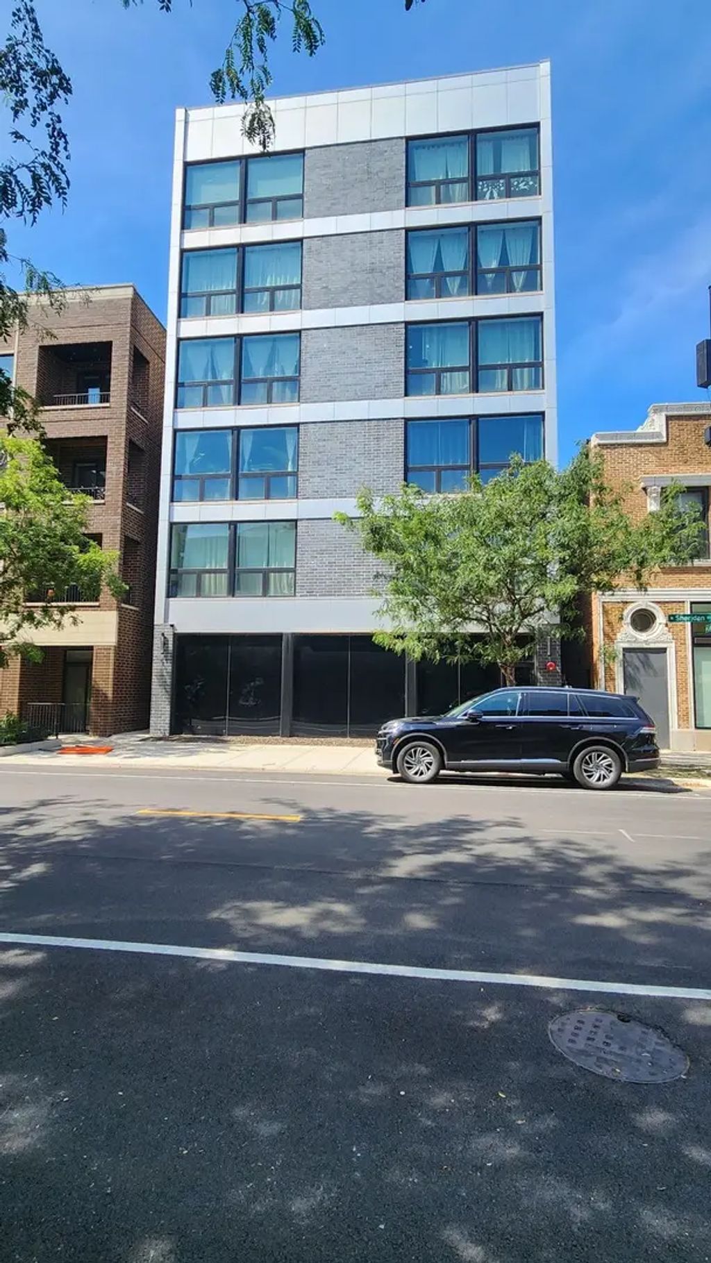 4720 N Sheridan Road 6c, Chicago